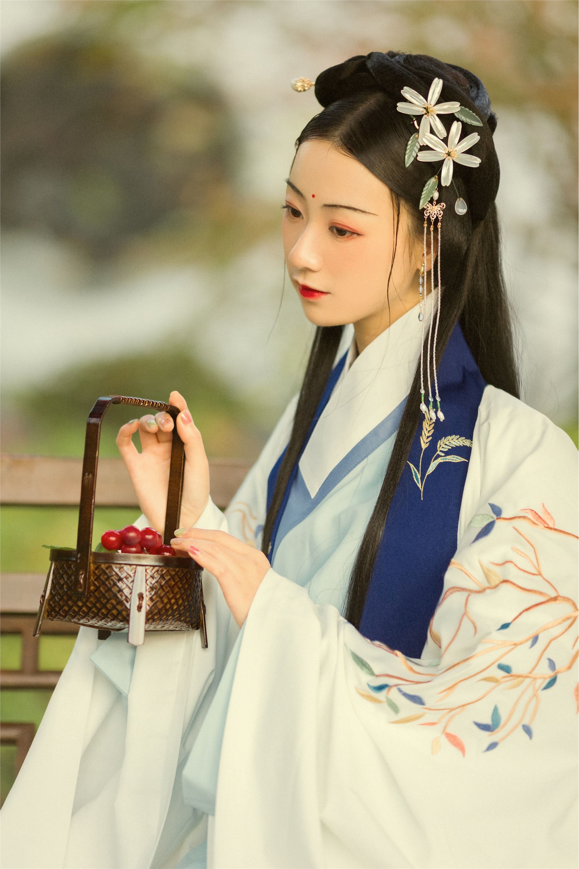 YITUYU艺图语 2021.09.01 丹枫入秋 门门